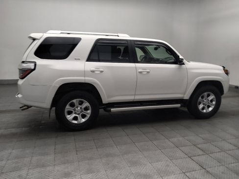 Used 2018 Toyota 4Runner SR5 Premium w/ Four Season Floor Mat Package AWD/4WD image 10