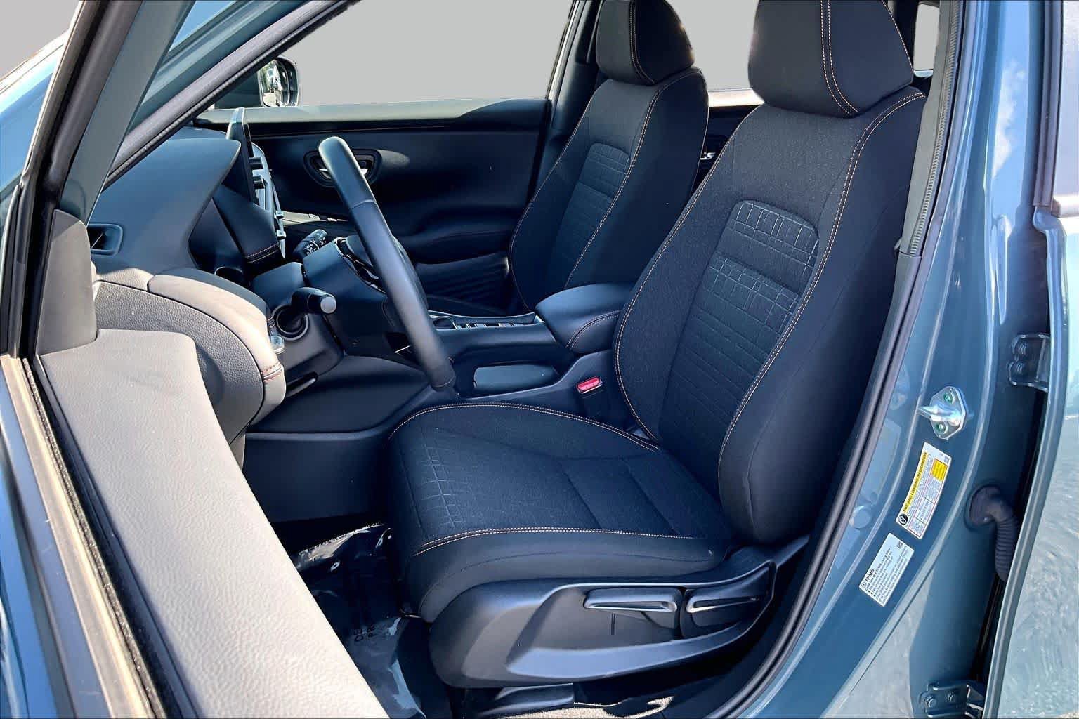 Used 2024 Honda HR-V Sport image 8