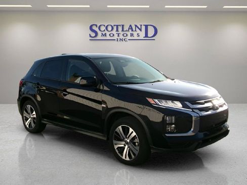 Used 2025 Mitsubishi Outlander Sport ES AWD/4WD image 4