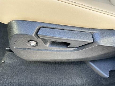 Used 2023 Acura MDX FWD w/ Technology Package image 12