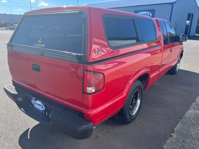 Used 2003 Chevrolet S10 Pickup 2WD Extended Cab image 10