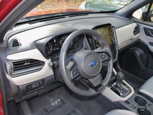 Used 2025 Subaru Forester Premium image 17