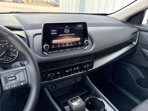 New 2026 Nissan Rogue SV w/ Cold Weather Package image 18