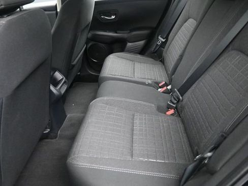 Used 2025 Honda HR-V LX image 19