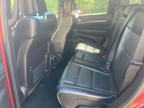 Used 2021 Jeep Grand Cherokee Overland image 29