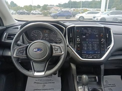 Used 2023 Subaru Ascent Premium w/ Convenience Package AWD/4WD image 25