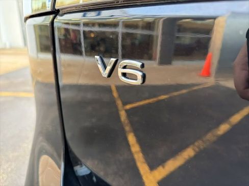 Used 2023 Volkswagen Atlas SEL image 30