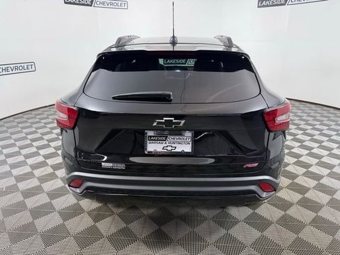 New 2026 Chevrolet Trax RS w/ Driver Confidence Package FWD image 5