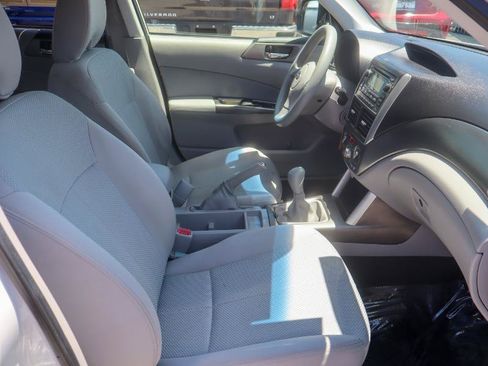 Used 2012 Subaru Forester 2.5X Premium w/ Popular Pkg 1 AWD/4WD image 13
