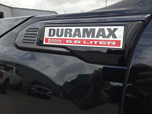 Used 2024 GMC Sierra 2500 AT4 w/ AT4 Premium Plus Package image 10