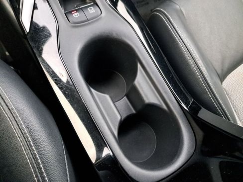 Used 2019 Toyota Corolla XSE image 24