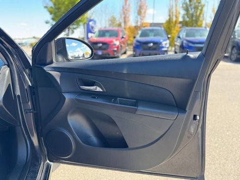 Used 2015 Chevrolet Cruze LT w/ RS Package FWD image 43