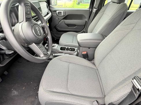 New 2026 Jeep Gladiator Sport image 6