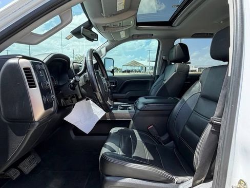 Used 2019 GMC Sierra 2500 Denali AWD/4WD image 13