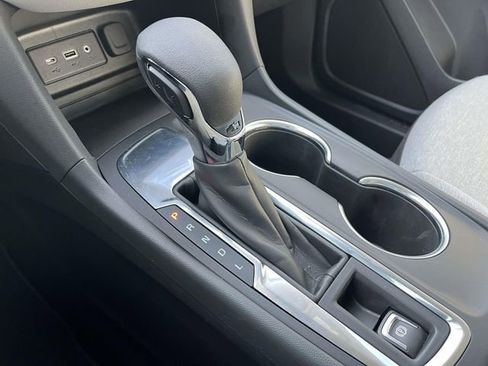 Used 2024 Chevrolet Equinox LS w/ Driver Confidence II Package FWD image 27