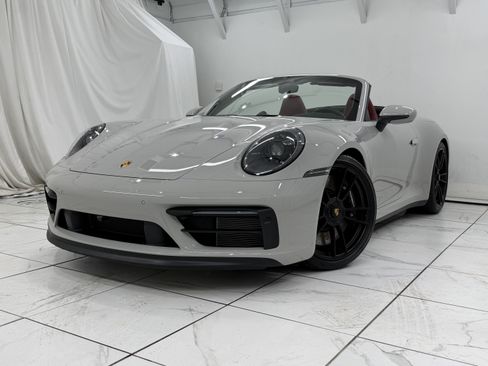 Certified 2024 Porsche 911 Carrera GTS RWD image 9
