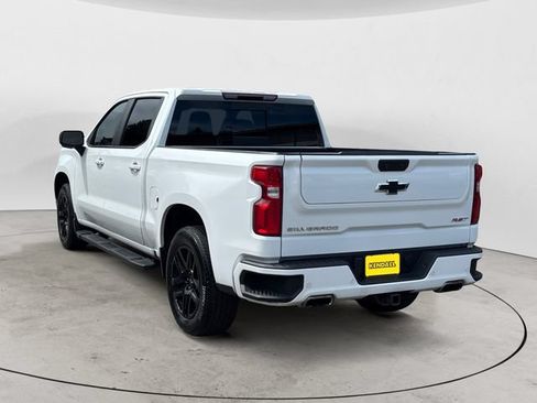 Used 2022 Chevrolet Silverado 1500 RST AWD/4WD image 7
