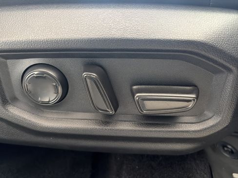Used 2024 Toyota Sequoia Platinum AWD/4WD image 15