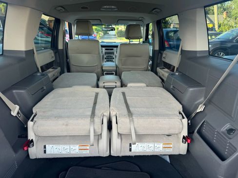 Used 2011 Ford Flex SEL w/ Rapid Spec Order Code image 28