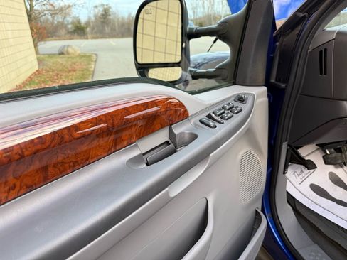Used 2003 Ford F250 Lariat AWD/4WD image 72