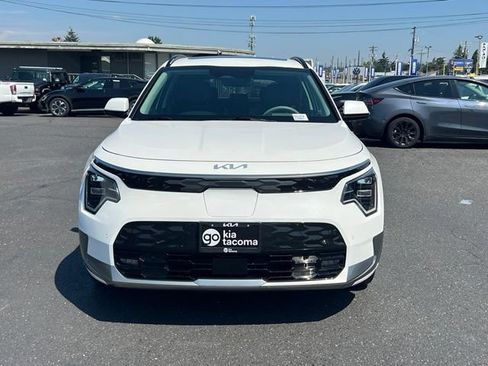 Certified 2023 Kia Niro Wave FWD image 4