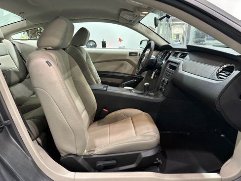 Used 2011 Ford Mustang GT RWD image 49