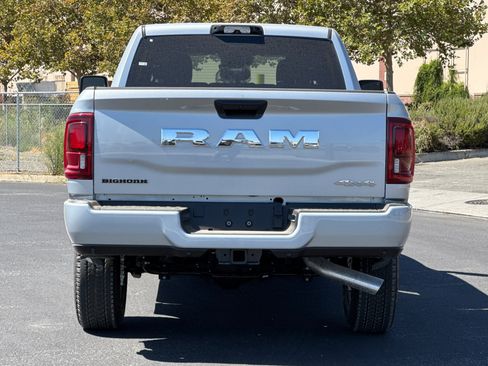 New 2026 RAM 2500 Big Horn AWD/4WD image 4