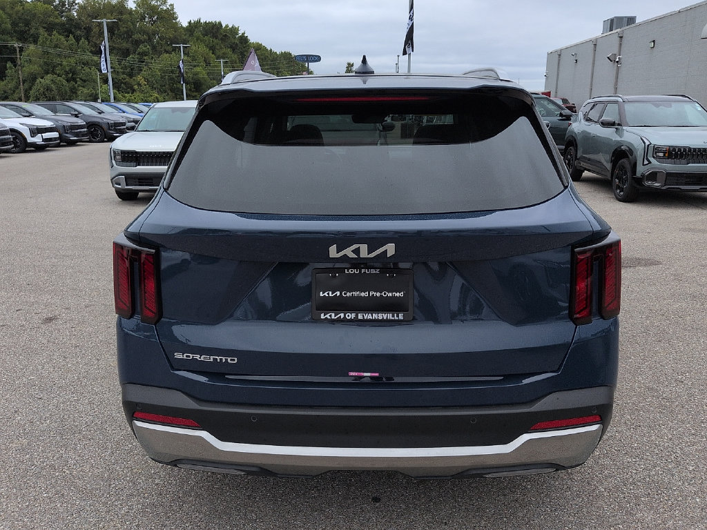 Used 2026 Kia Sorento S w/ S Panoramic Sunroof Package FWD image 6
