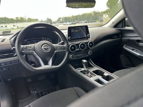 Used 2024 Nissan Sentra SR image 16