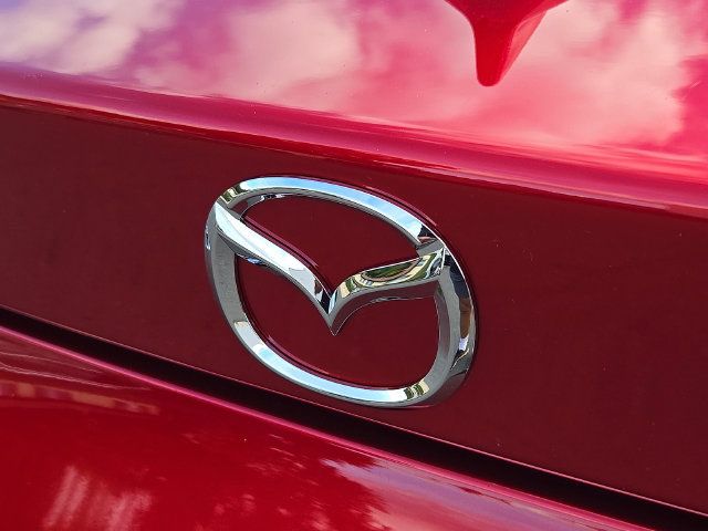 Used 2020 MAZDA MX-5 Miata RF Grand Touring RWD image 31
