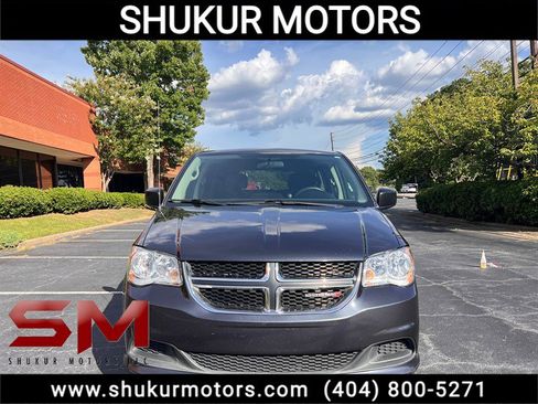 Used 2013 Dodge Grand Caravan SE image 3