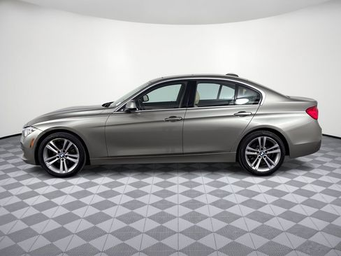 Used 2017 BMW 330i Sedan RWD image 2
