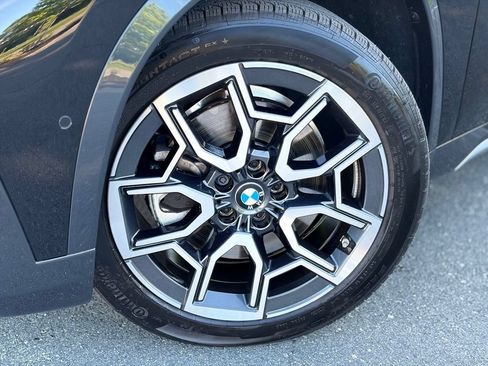 Certified 2025 BMW X1 xDrive28i w/ Technology Package AWD/4WD image 2