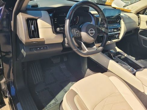 Certified 2022 Nissan Pathfinder Platinum w/ Cargo Package image 12