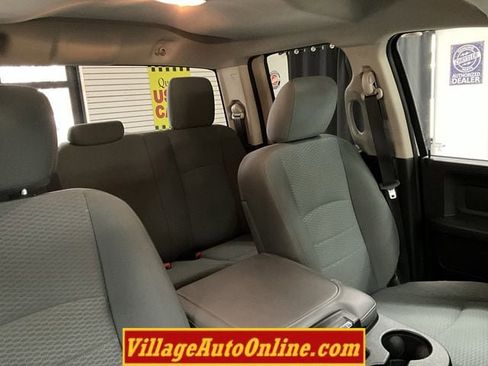 Used 2016 RAM 1500 Express AWD/4WD image 39