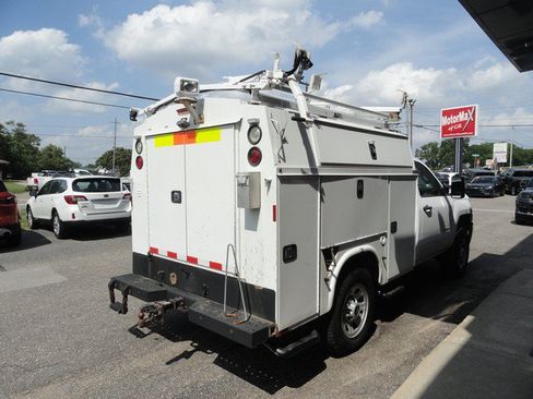Used 2017 Chevrolet Silverado 3500 W/T RWD image 5