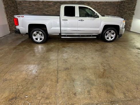 Used 2018 Chevrolet Silverado 1500 LTZ w/ Sport Package image 10