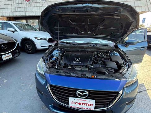 Used 2017 MAZDA MAZDA3 Sport FWD image 82