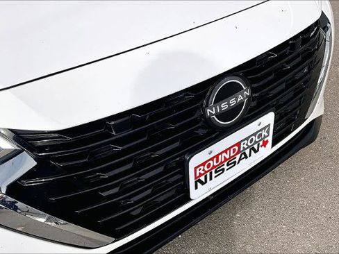 Certified 2024 Nissan Sentra SV image 29