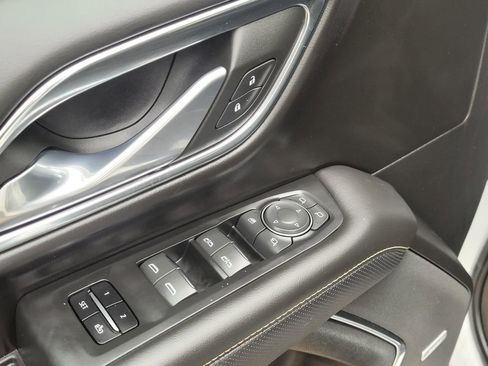 Used 2023 Chevrolet Tahoe Premier image 23