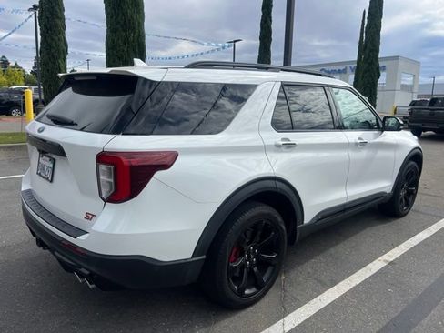 Used 2022 Ford Explorer ST AWD/4WD image 10