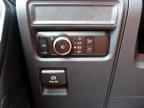 Used 2023 Ford F150 XL w/ Trailer Tow Package image 9