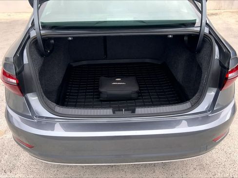 Used 2020 Volkswagen Jetta SEL FWD image 19