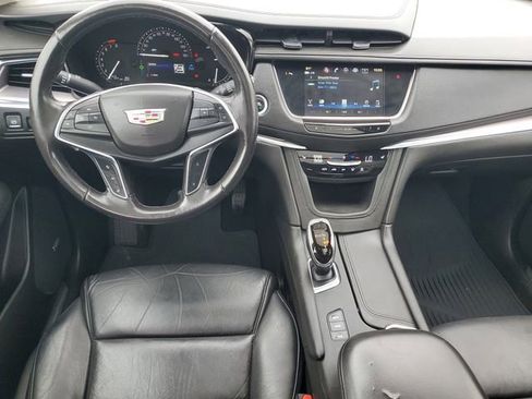 Certified 2018 Cadillac XT5 Luxury w/ Driver Awareness Package AWD/4WD image 13