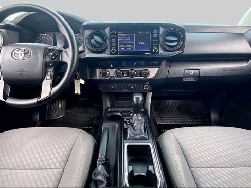 Used 2021 Toyota Tacoma SR AWD/4WD image 15
