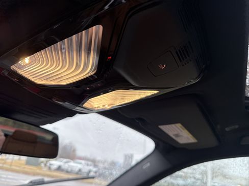 New 2026 BMW X5 xDrive50e w/ Climate Comfort Package image 23