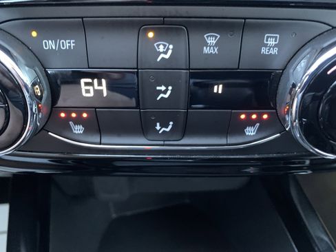 Used 2024 Chevrolet Trax LT w/ Driver Confidence Package image 25