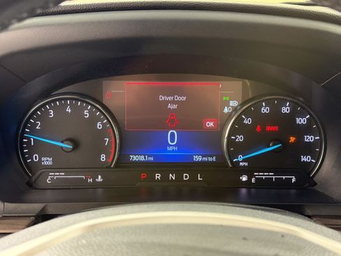 Used 2022 Ford Explorer Limited w/ Equipment Group 301A RWD image 23