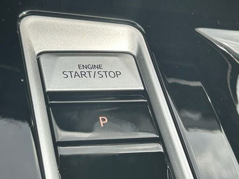 New 2026 Volkswagen Atlas SE image 57