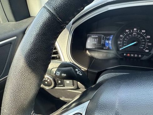 Used 2024 Ford Edge SEL image 34